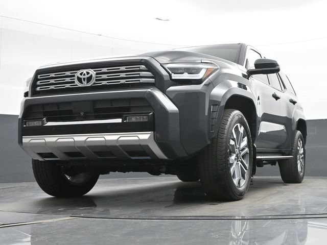 Used 2025 Toyota 4Runner Limited AWD/4WD image 30