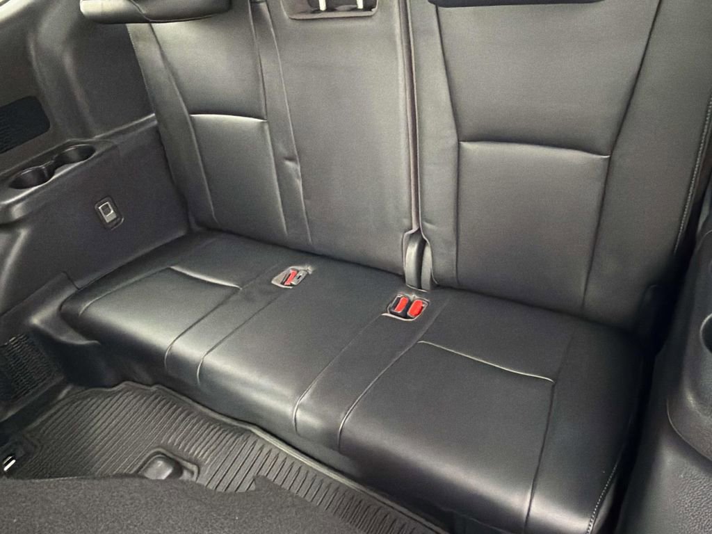 Used 2023 Toyota Highlander XSE image 29