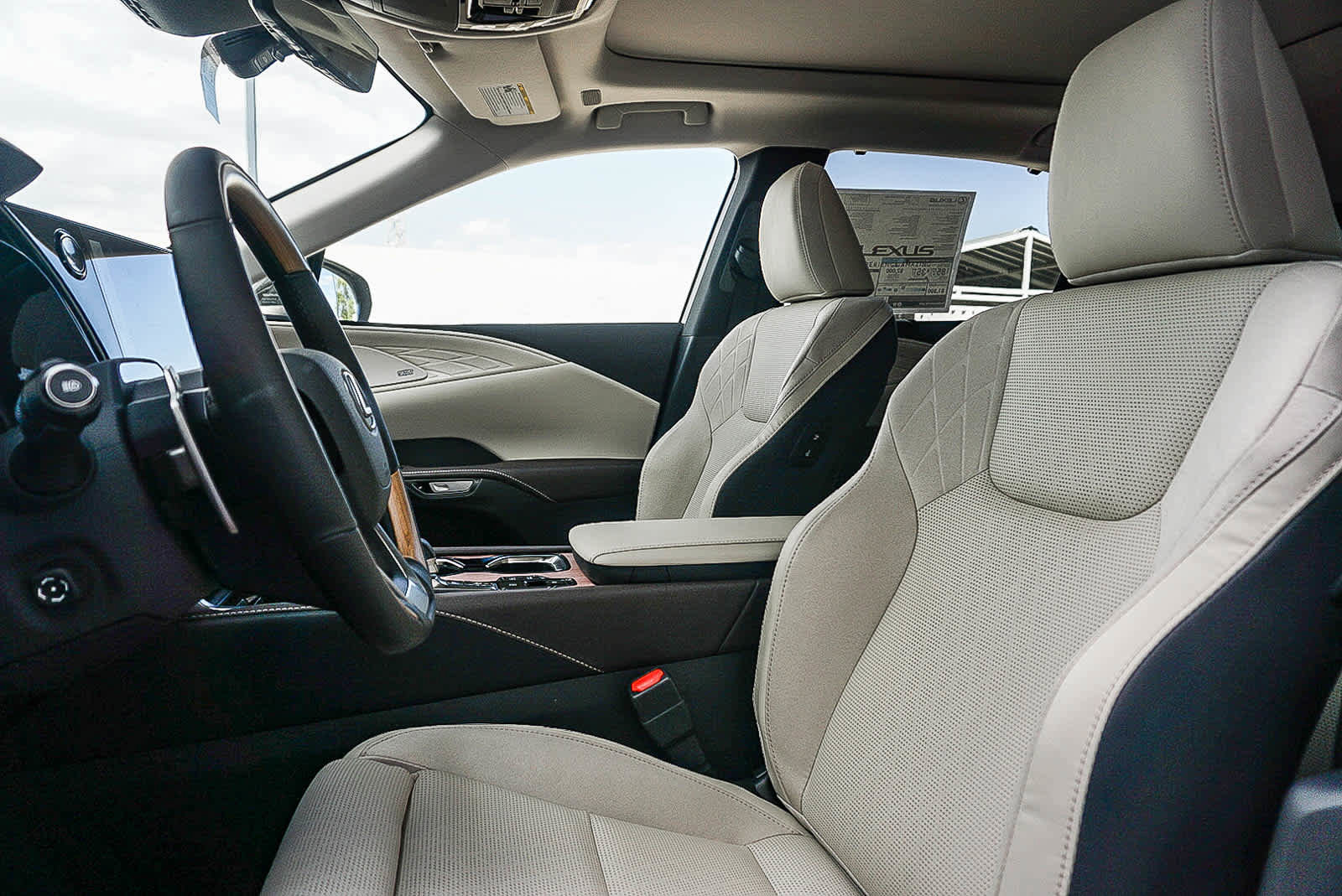 New 2026 Lexus RX 450h Luxury AWD/4WD image 28