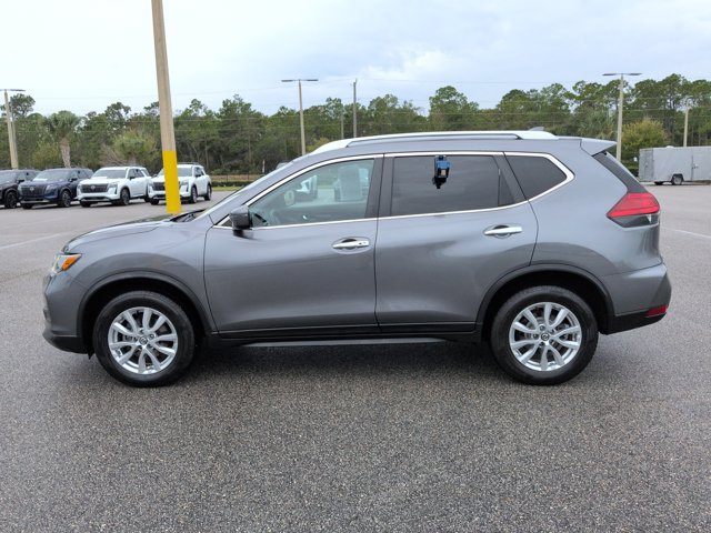 Used 2017 Nissan Rogue SV AWD/4WD image 8
