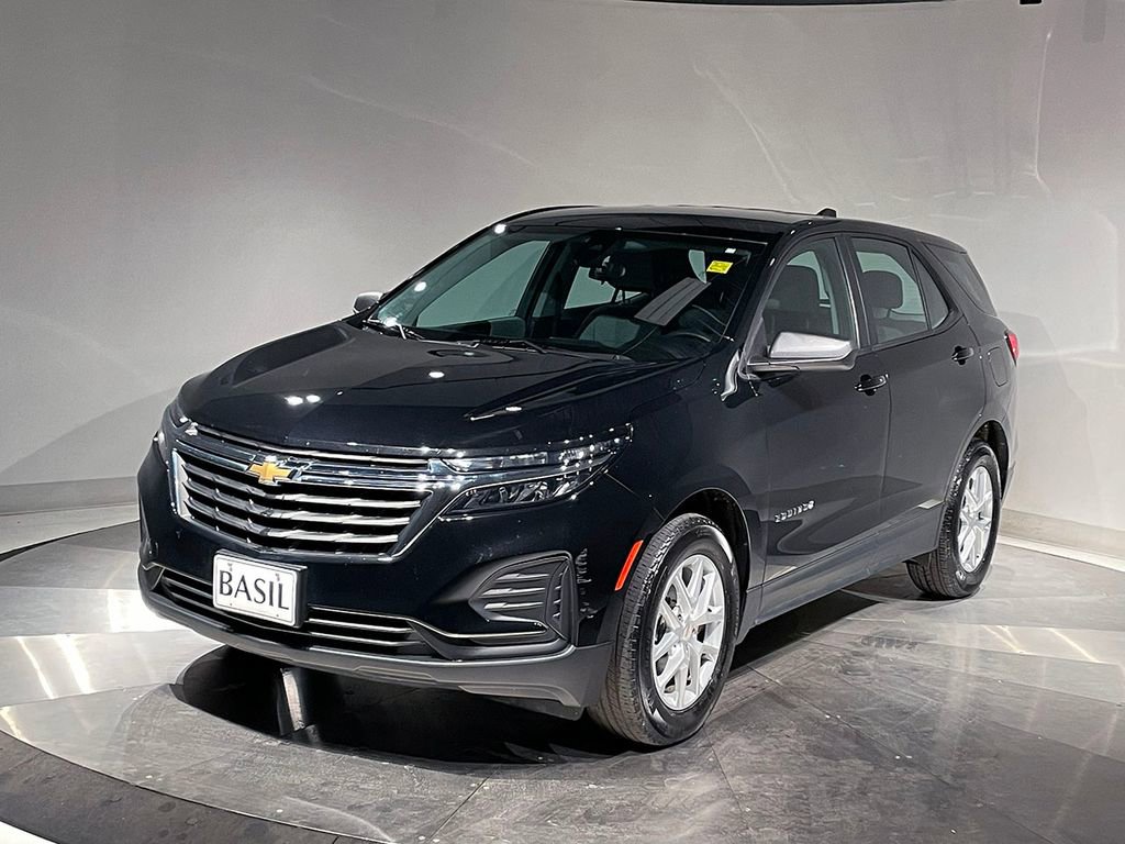 Used 2023 Chevrolet Equinox LS image 8