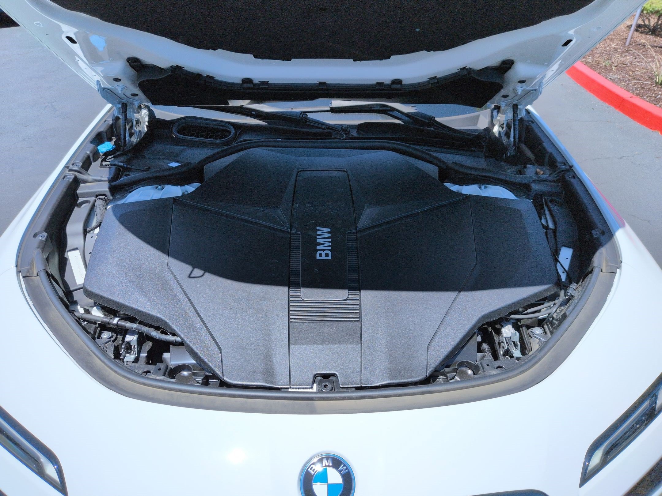 Certified 2025 BMW i7 xDrive60 AWD/4WD image 34