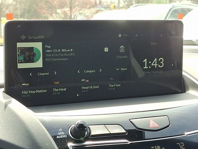 Certified 2025 Acura RDX SH-AWD image 17