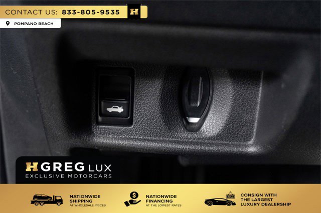 Used 2015 Nissan GT-R Premium image 34