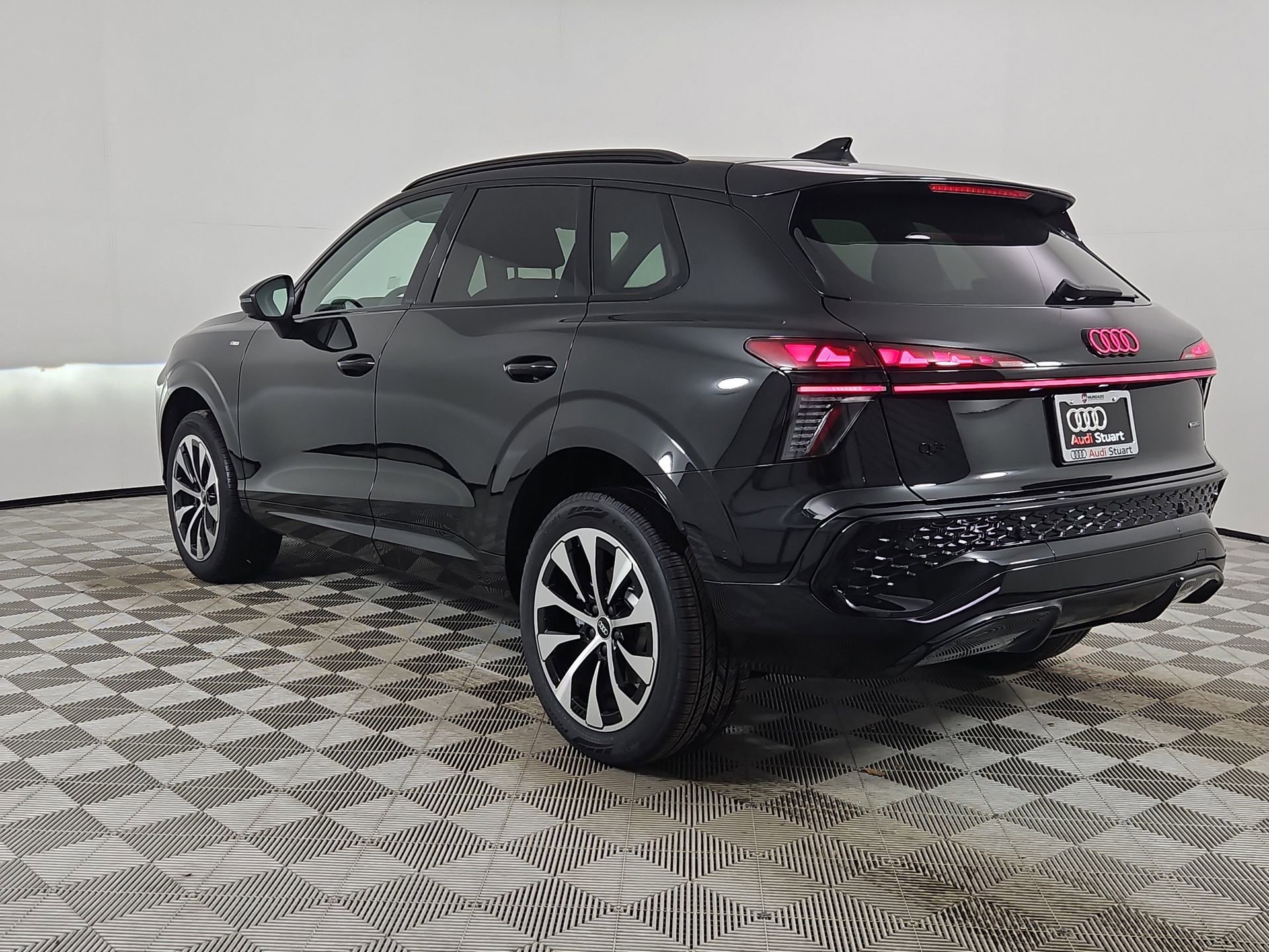 New 2026 Audi Q3 quattro 2.0T image 5