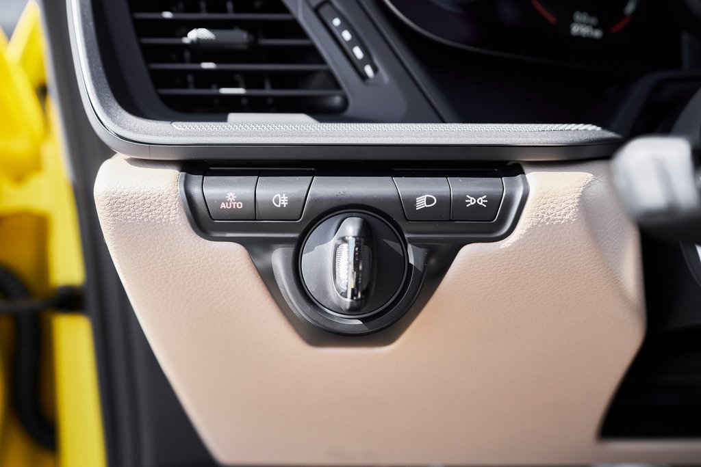 Used 2022 Porsche 911 Carrera 4S image 43