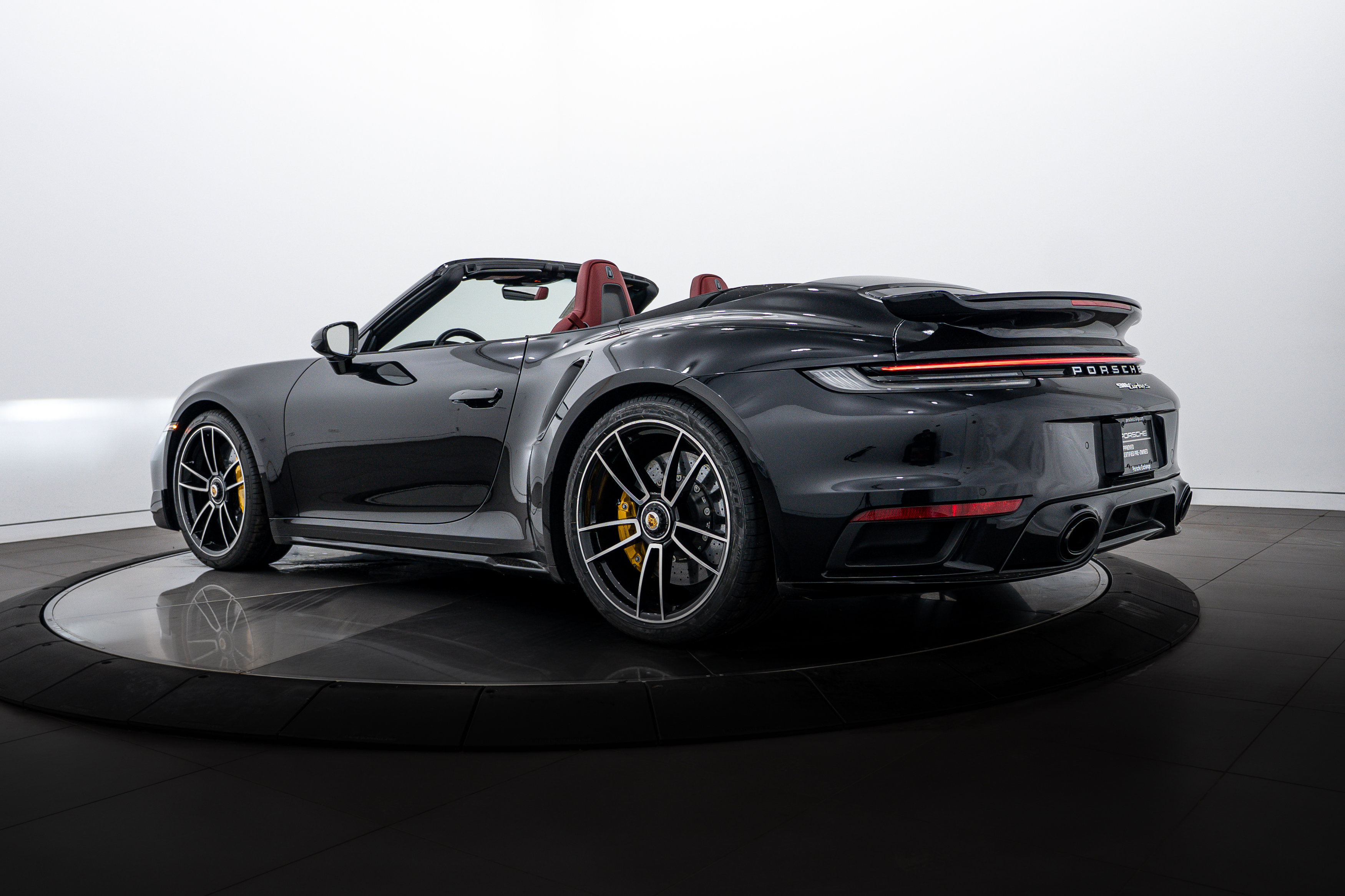 Certified 2024 Porsche 911 Turbo S image 3