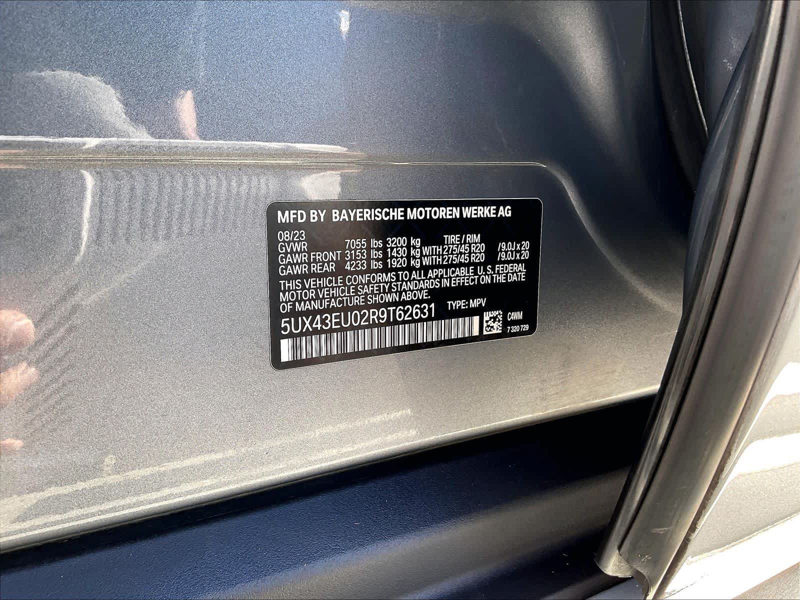 Used 2024 BMW X5 xDrive50e w/ Executive Package AWD/4WD image 32