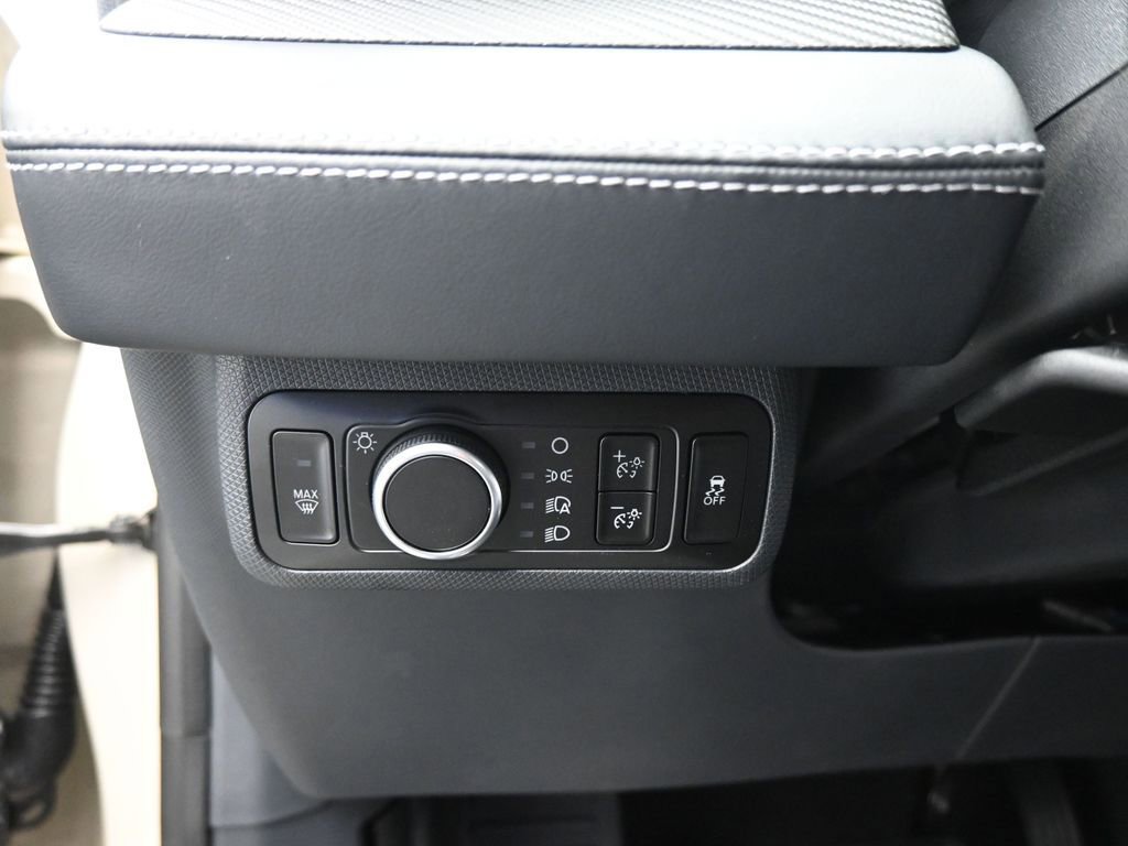 New 2026 Ford Mustang Mach-E Select image 12