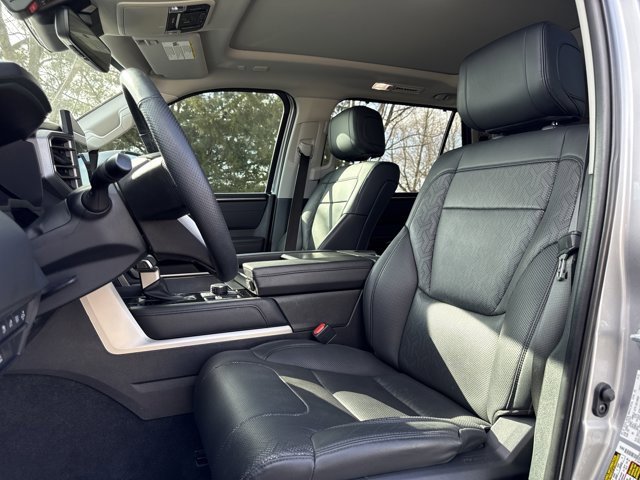 Used 2023 Toyota Sequoia Limited image 21