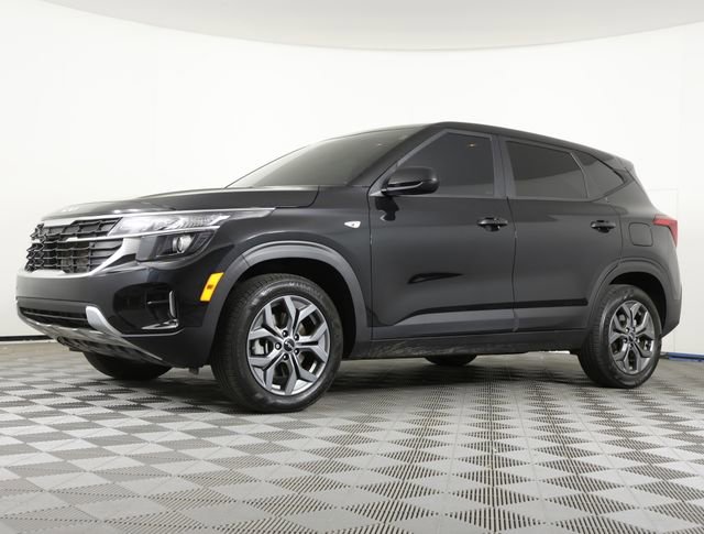 Certified 2024 Kia Seltos LX