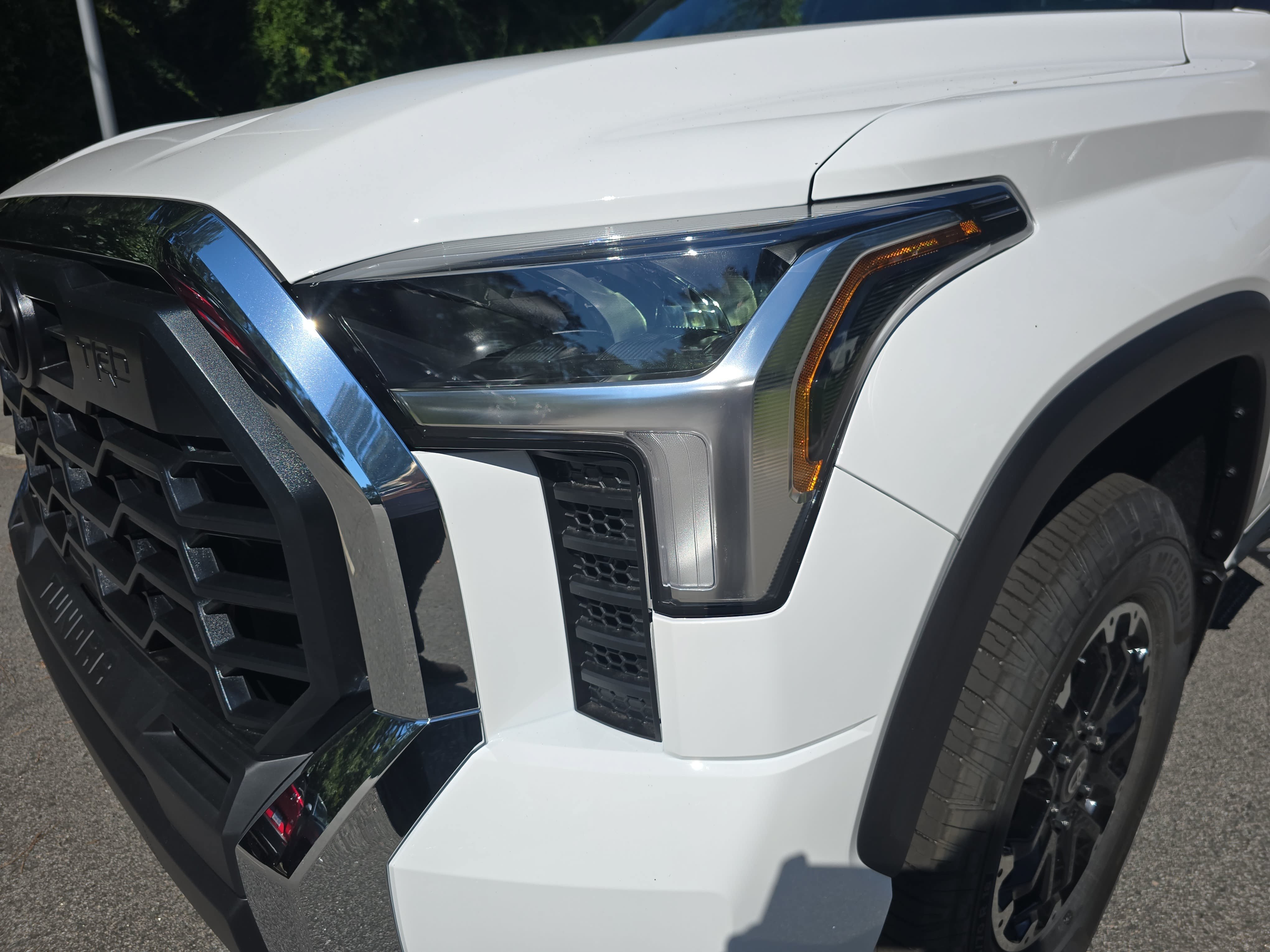 New 2026 Toyota Tundra SR5 w/ TRD Off-Road Package AWD/4WD image 30