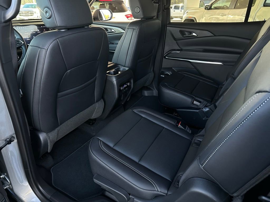 New 2026 Chevrolet Traverse LT w/ Enhanced Driving Package image 15