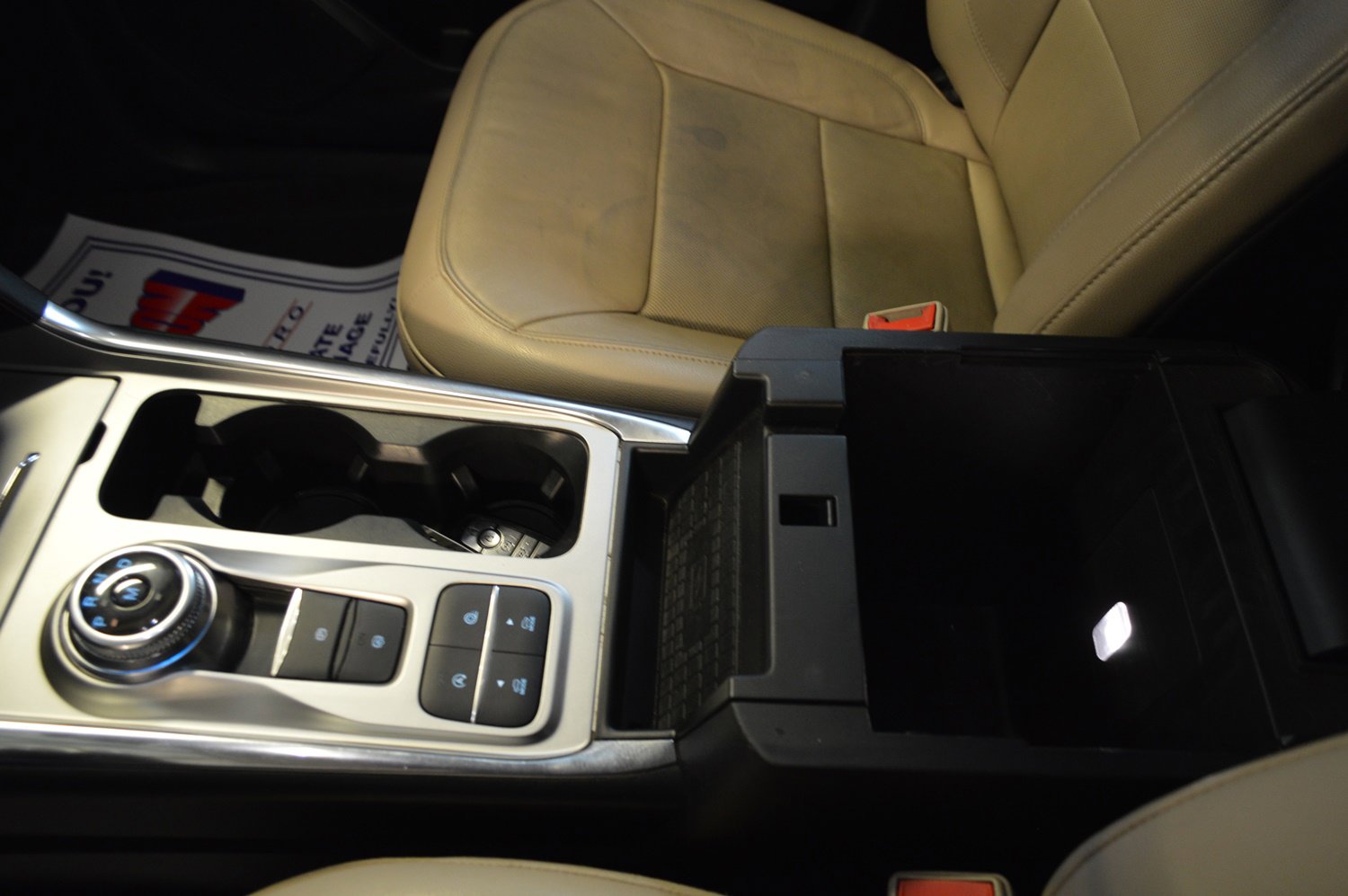 Used 2020 Ford Explorer Limited w/ Class III Trailer Tow Package image 22