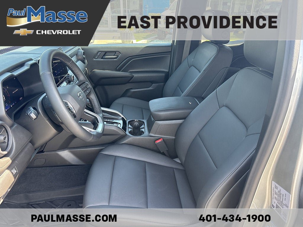 Used 2025 Chevrolet Colorado Trail Boss AWD/4WD image 10