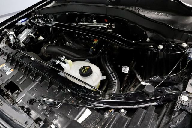 Used 2025 Ford Explorer ST-Line w/ ST-Line Street Pack image 18