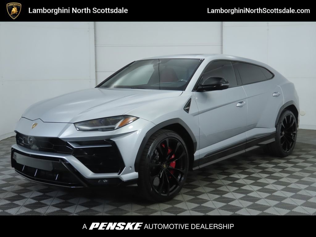 Used 2022 Lamborghini Urus image 1