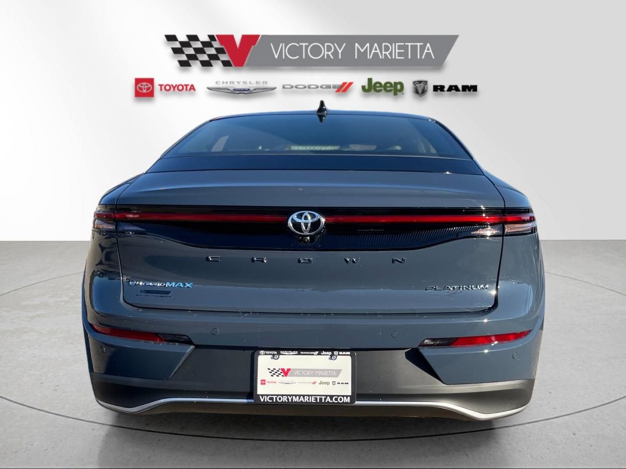 New 2026 Toyota Crown Platinum image 4