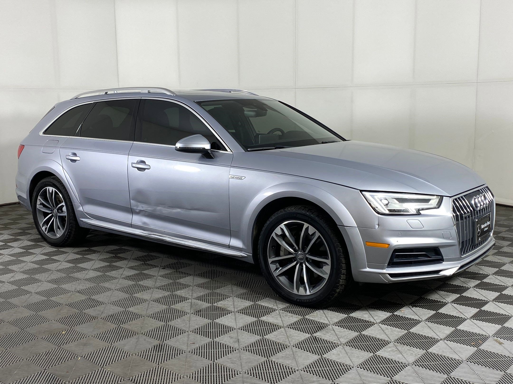 Used 2017 Audi A4 2.0T allroad Premium Plus image 6