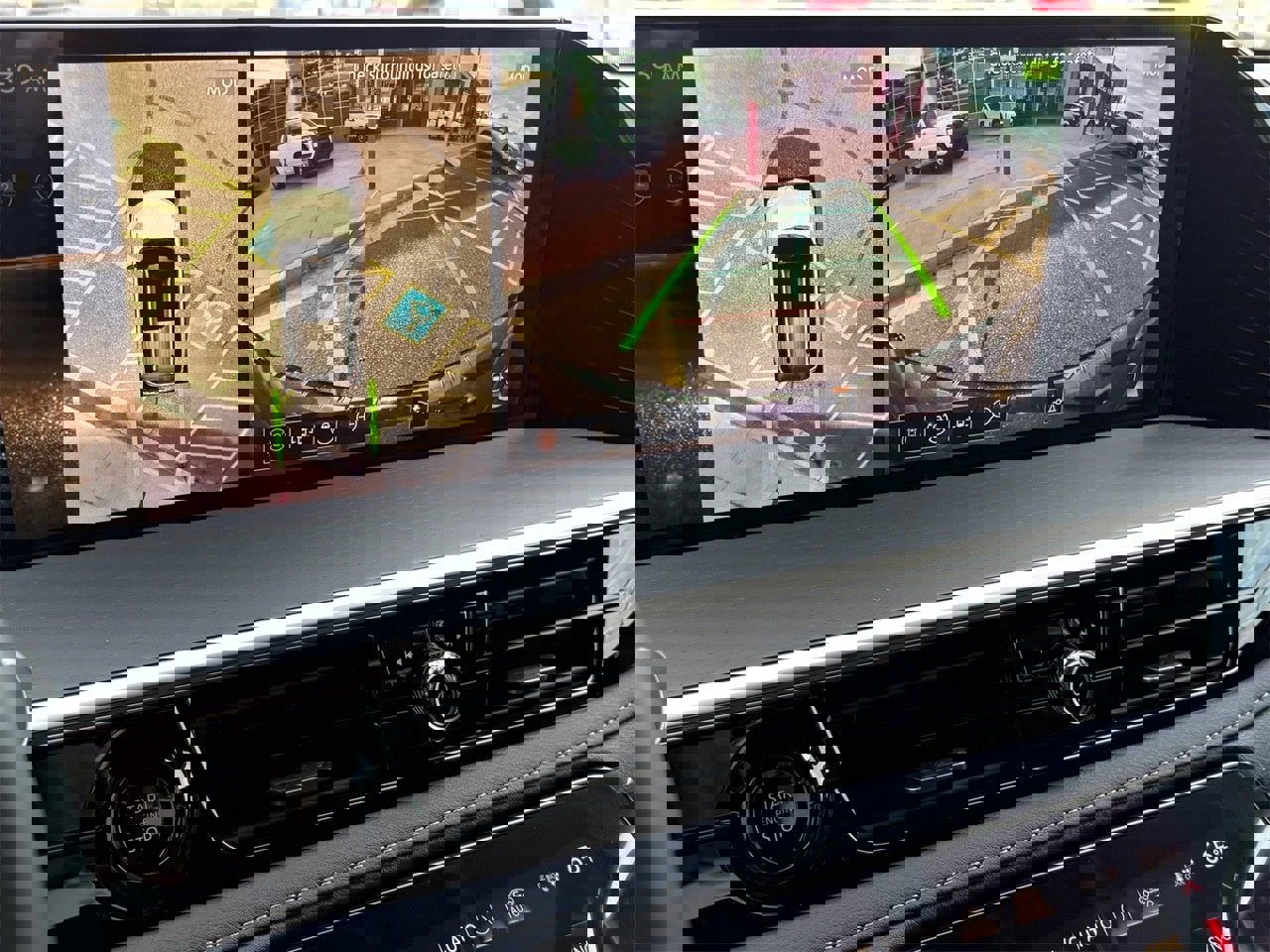 New 2026 INFINITI QX80 Sport w/ Sport Exterior Package image 31