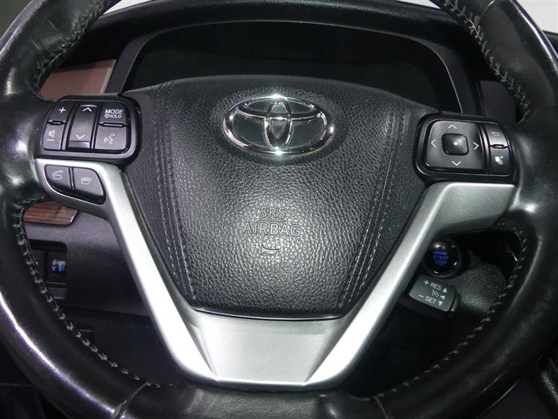 Used 2017 Toyota Sienna Limited Premium AWD/4WD image 31