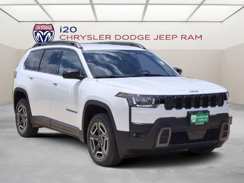 New 2026 Jeep Cherokee Laredo AWD/4WD image 1