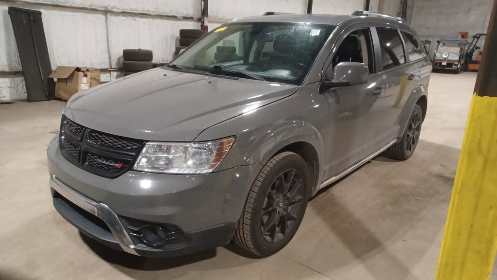 Used 2020 Dodge Journey Crossroad image 1