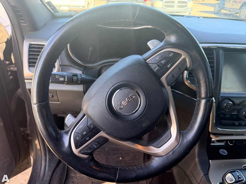 Used 2015 Jeep Grand Cherokee Limited w/ Luxury Group II AWD/4WD image 9