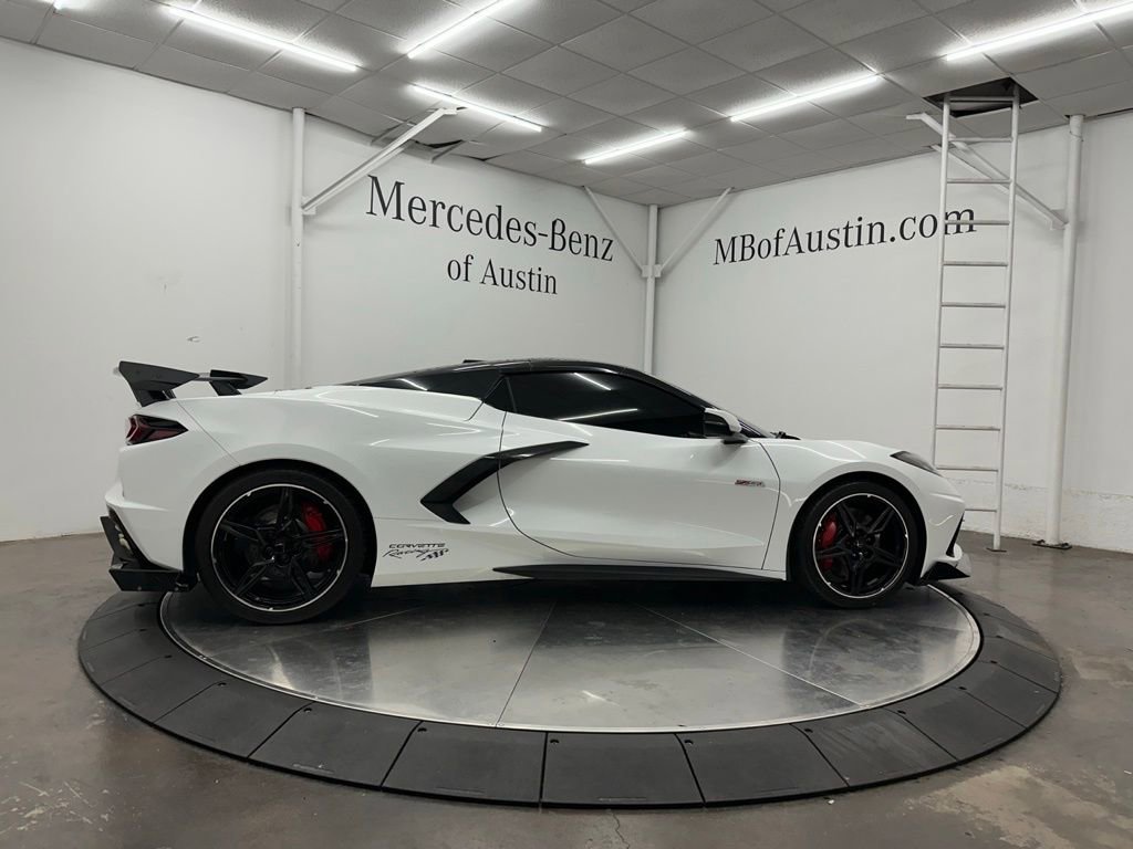 Used 2022 Chevrolet Corvette Stingray Preferred Conv w/ Z51 Performance Package RWD image 8