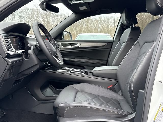 Certified 2024 Volkswagen Atlas Cross Sport SE image 12