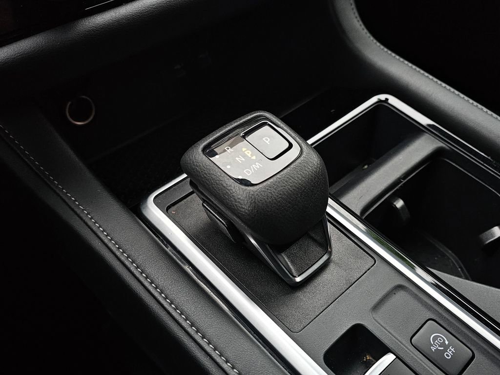 Certified 2025 Nissan Pathfinder SV AWD/4WD image 26