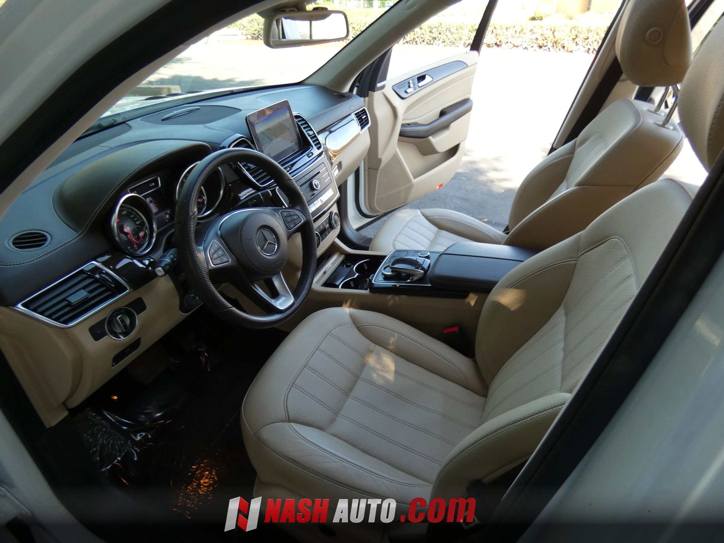 Used 2019 Mercedes-Benz GLS 450 4MATIC image 60