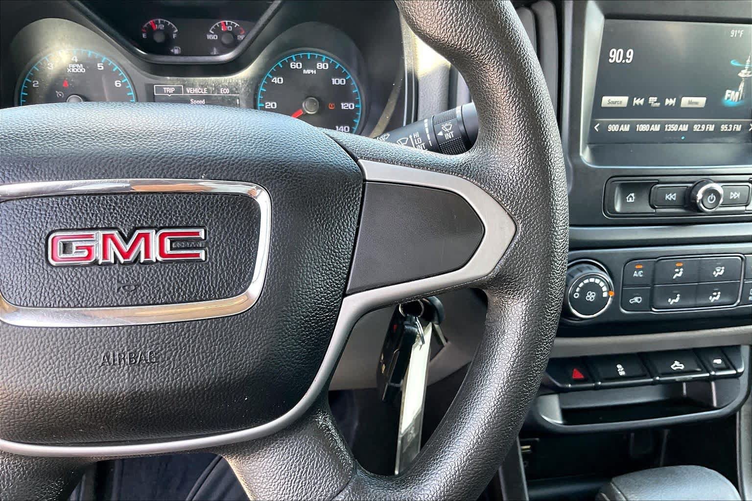 Used 2017 GMC Canyon 2WD Crew Cab w/ Convenience Package image 21