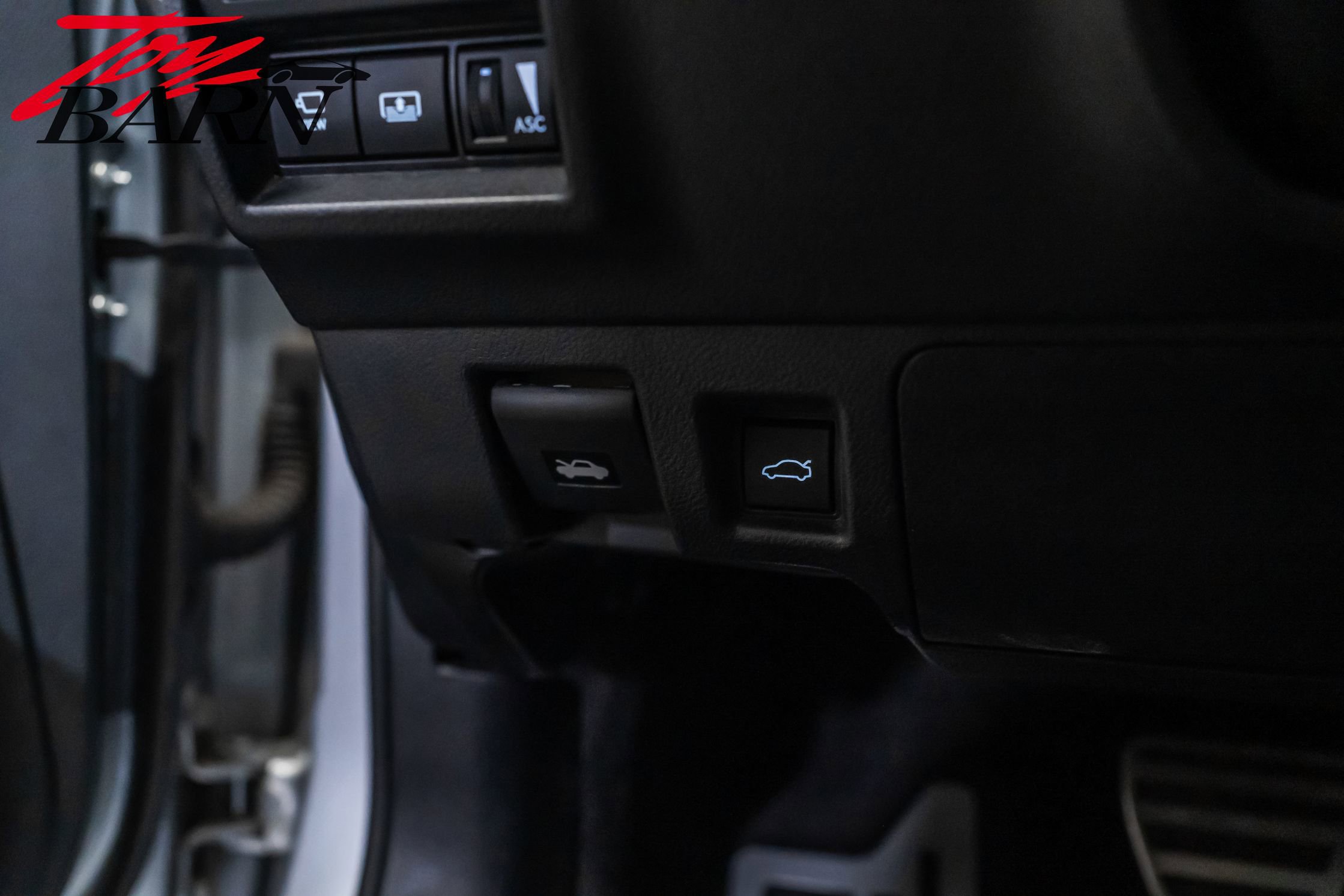 Used 2023 Lexus IS 350 F Sport image 31