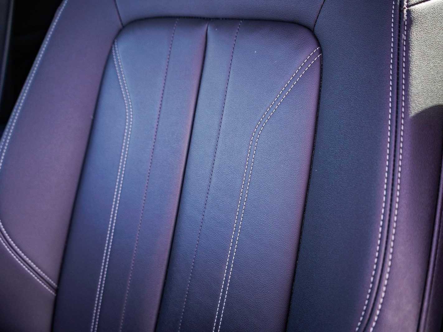 Used 2023 Audi Q5 2.0T Premium w/ Convenience Package image 11