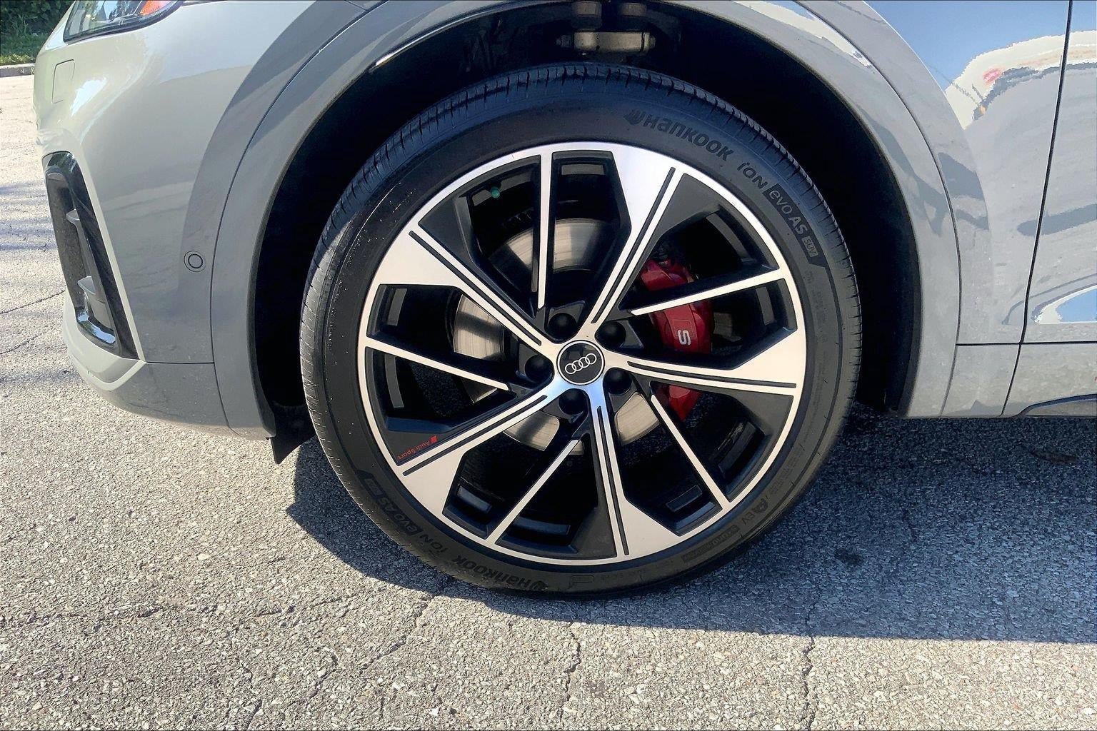 Used 2021 Audi SQ5 Prestige w/ Prestige Package AWD/4WD image 9
