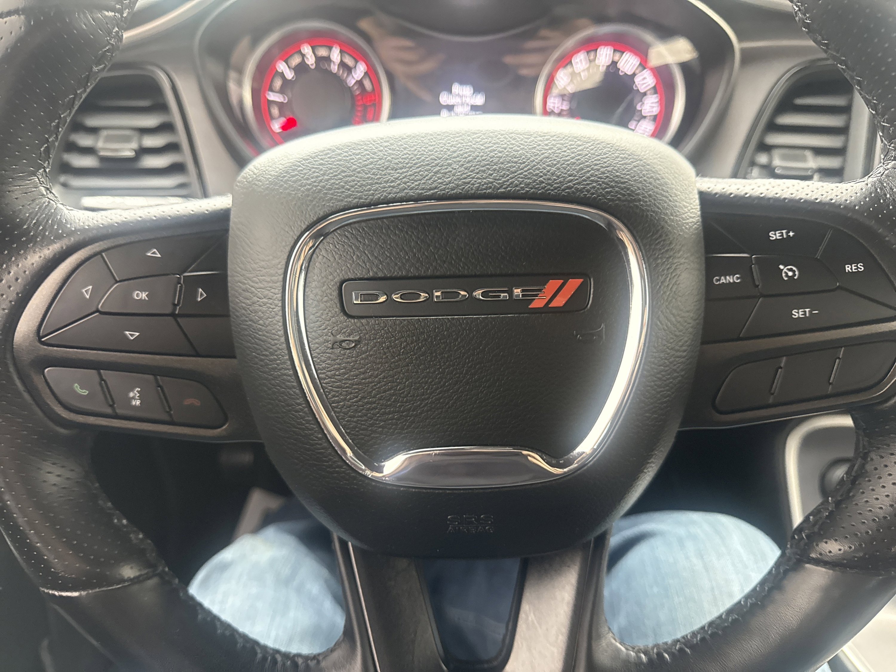 Used 2022 Dodge Challenger R/T w/ Plus Package image 18