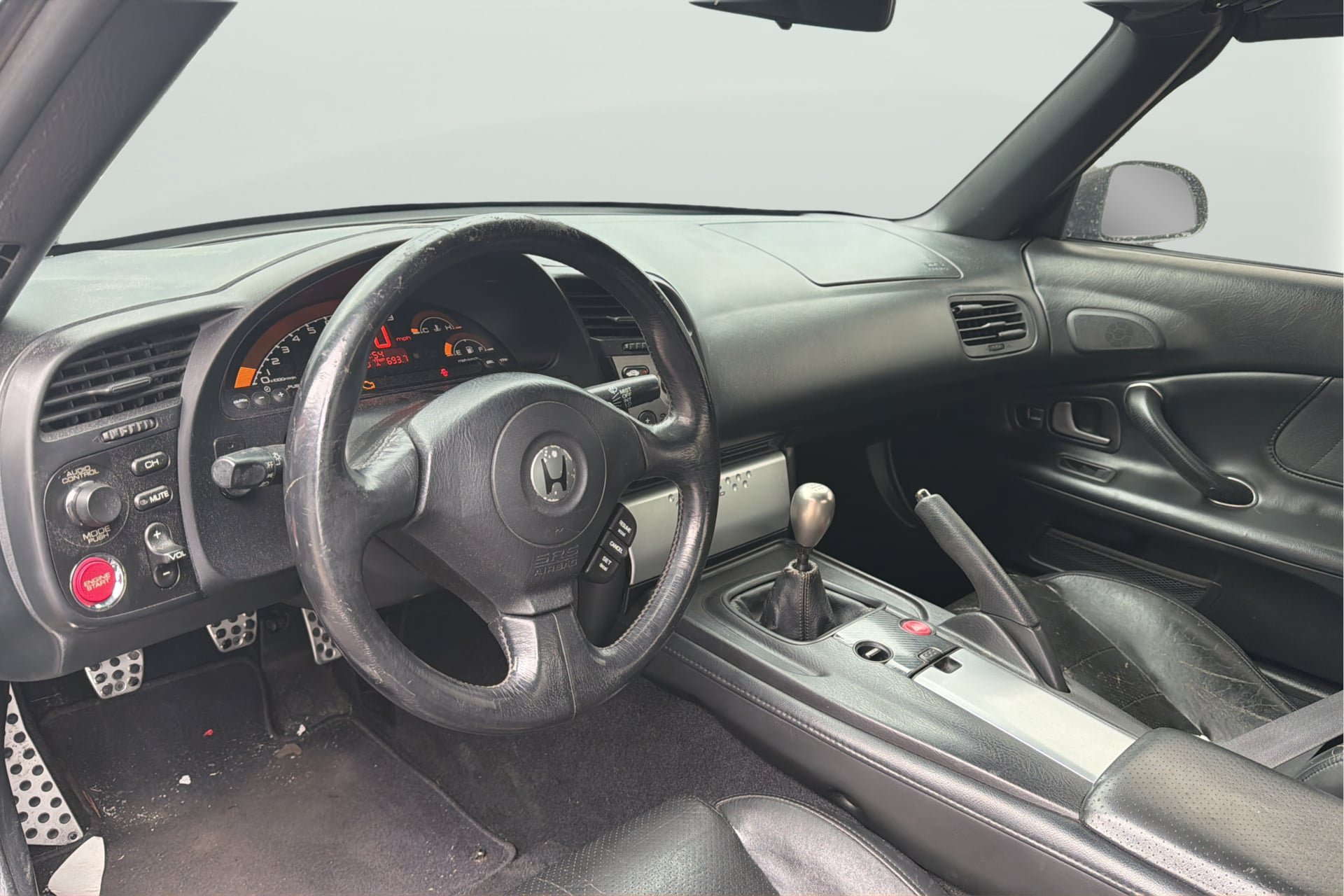 Used 2004 Honda S2000 image 10