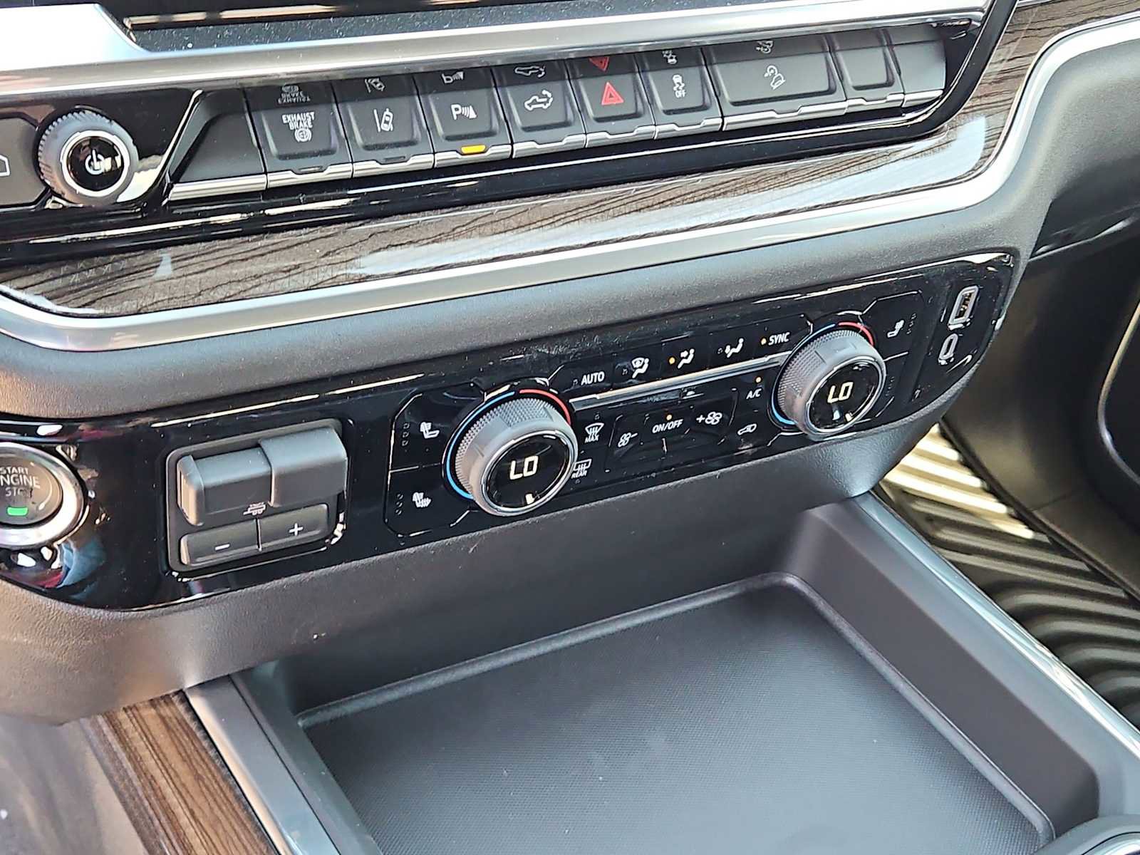 New 2026 Chevrolet Silverado 2500 LT w/ All Star Edition AWD/4WD image 24