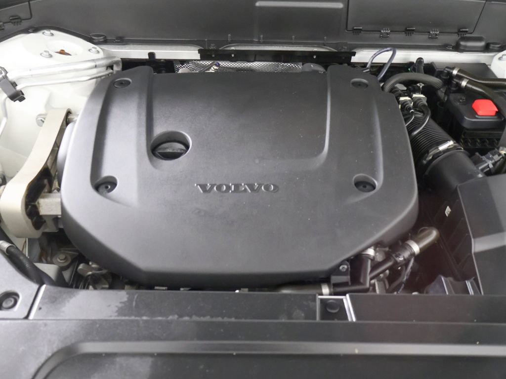 Used 2024 Volvo XC90 B6 Plus w/ Protection Package Premier AWD/4WD image 24