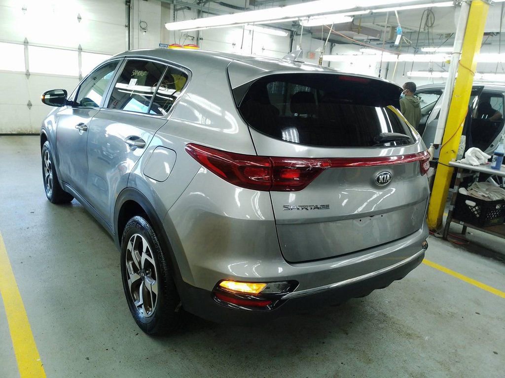 Used 2020 Kia Sportage LX w/ LX Popular Package AWD/4WD image 4