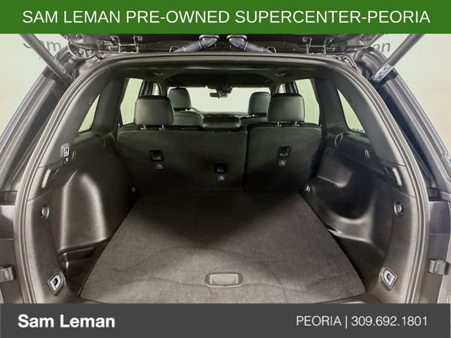 Used 2025 Jeep Grand Cherokee Altitude image 24