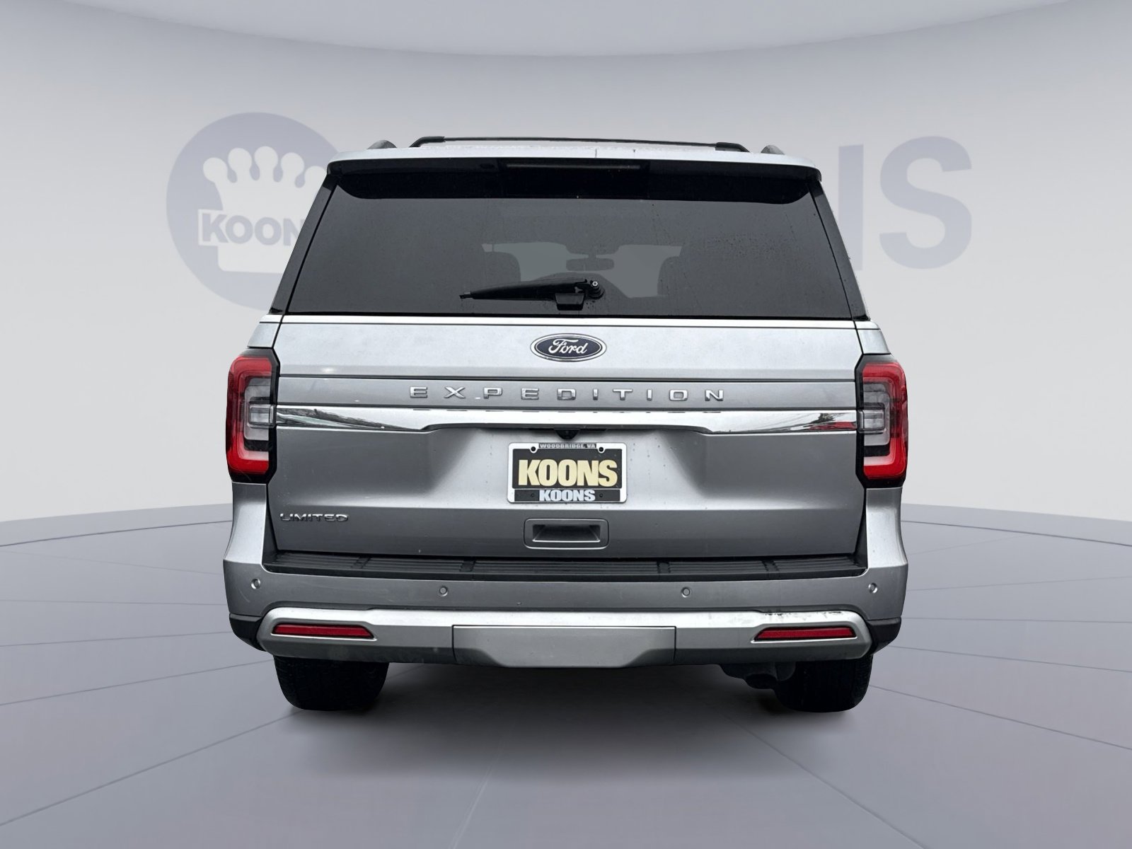 Used 2024 Ford Expedition Limited image 5