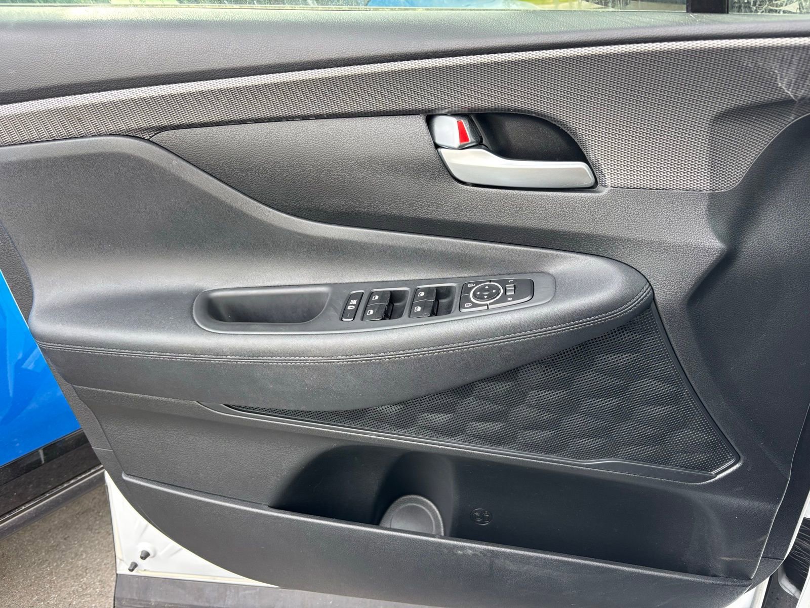 Used 2019 Hyundai Santa Fe SEL image 6