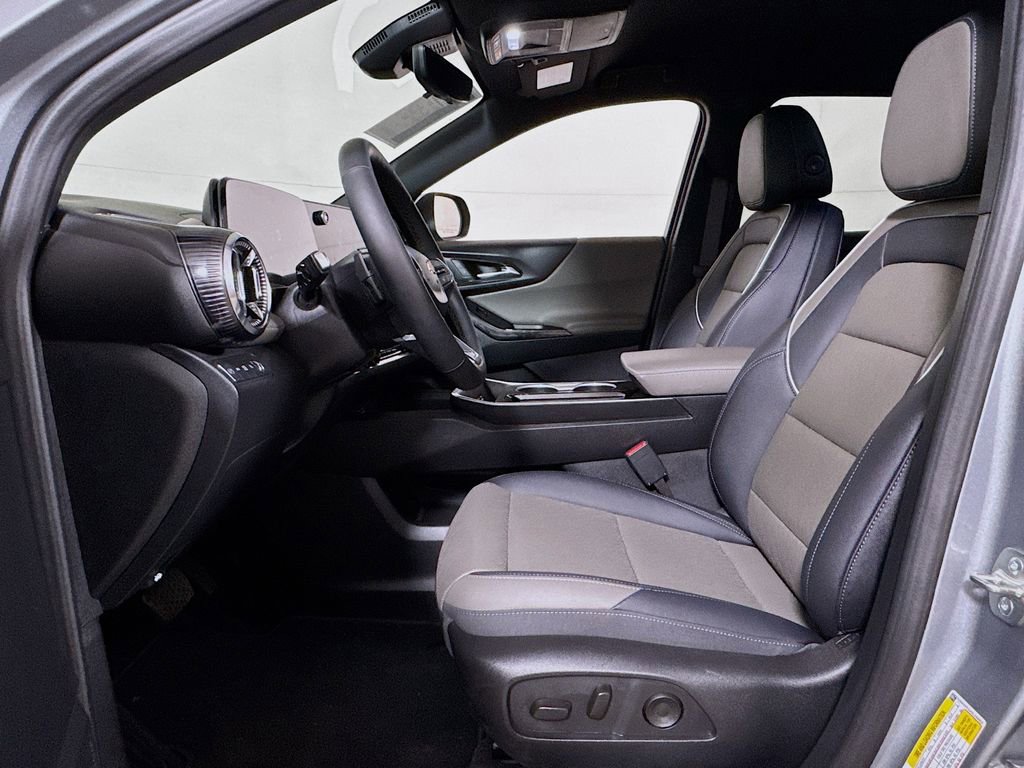 Certified 2025 Chevrolet Equinox LT w/ Convenience Package II image 20