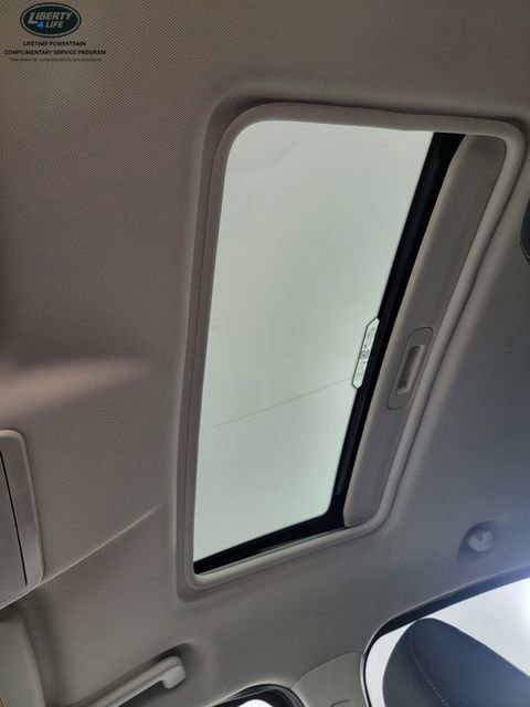 Certified 2022 Ford EcoSport SE AWD/4WD image 32