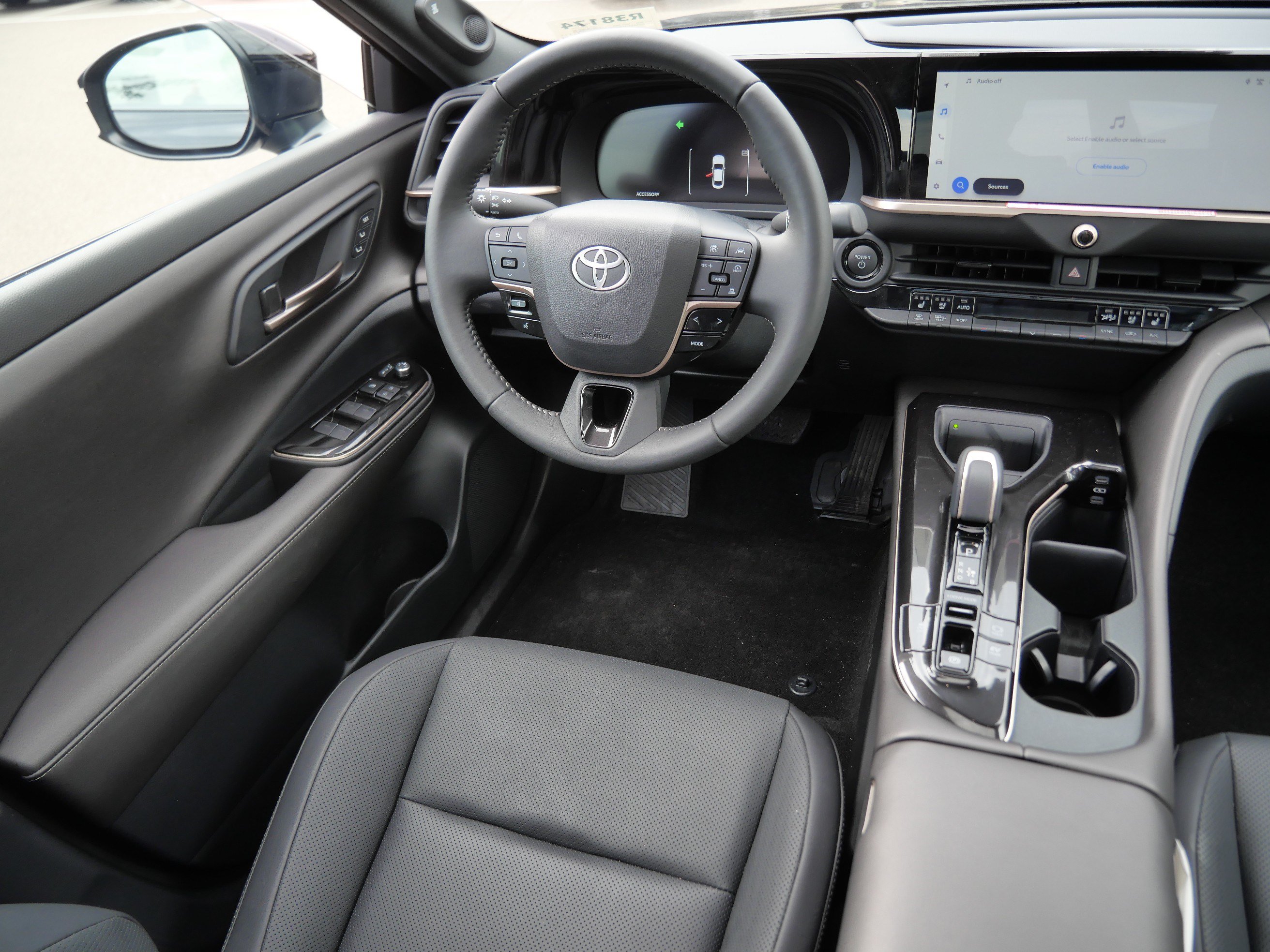 Certified 2026 Toyota Crown AWD/4WD image 10