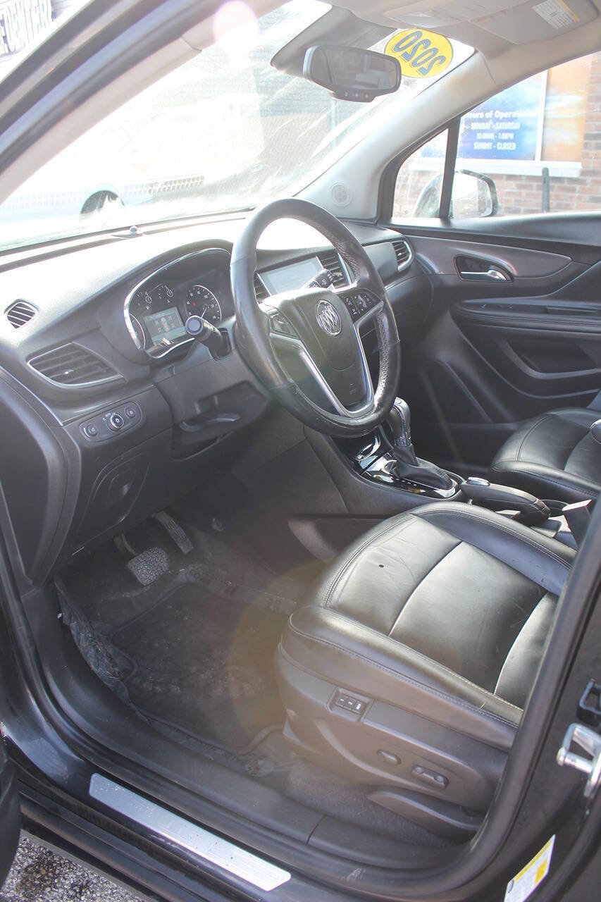 Used 2020 Buick Encore Essence image 11
