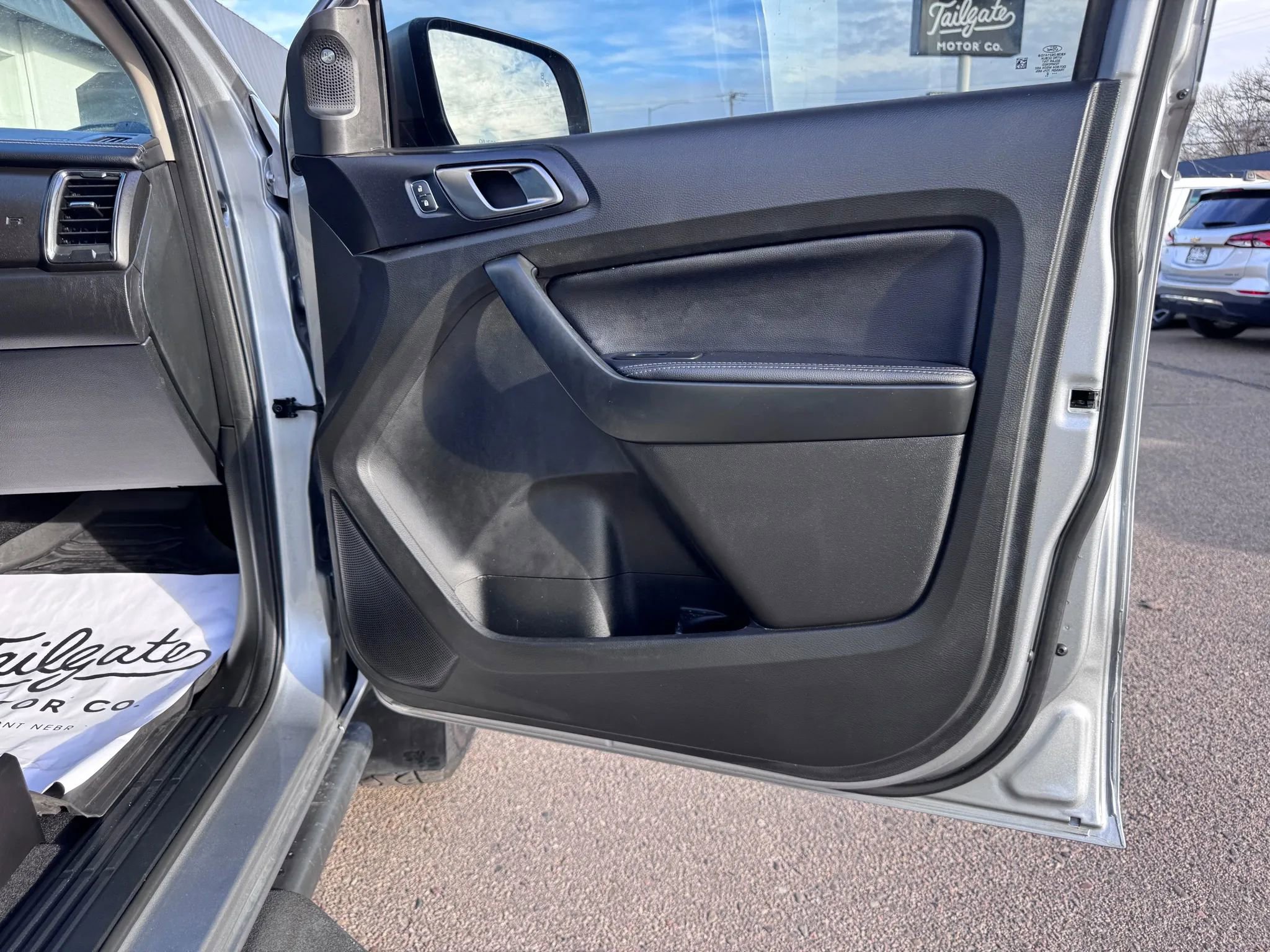 Used 2022 Ford Ranger Lariat w/ Tremor Off-Road Package image 20