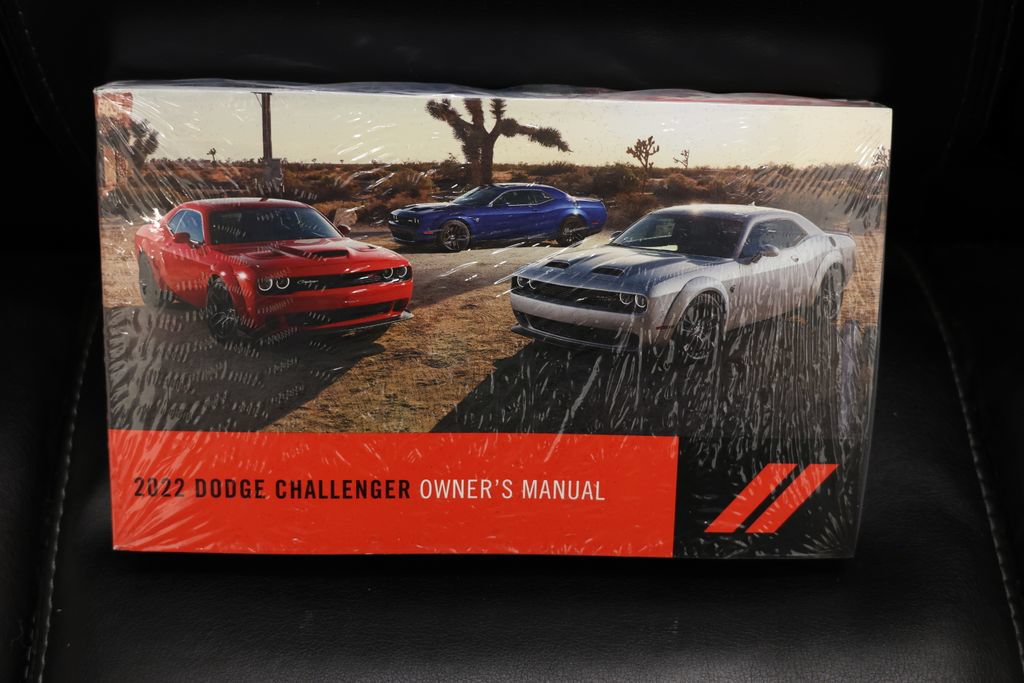 Used 2022 Dodge Challenger SRT Hellcat RWD image 85